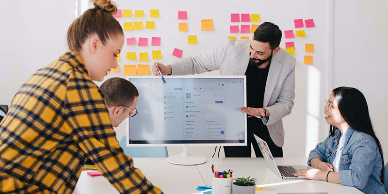 動画研修を実施する3つのメリット